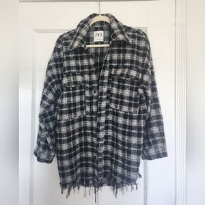 ZARA black and white plaid shirt jacket in size XS